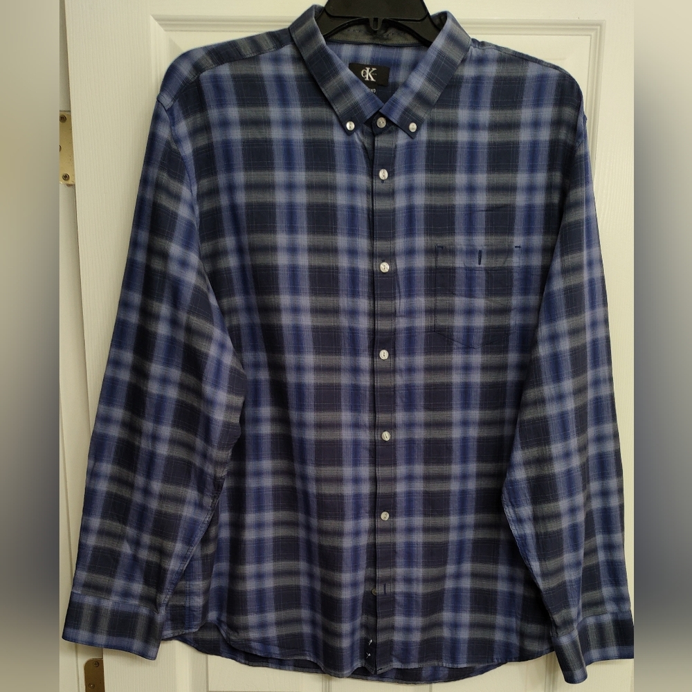 Calvin Klein Men's XXL Dark Blue/Gray Long Sleeve Shirt
